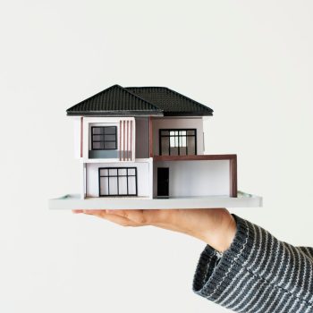 hand-presenting-model-house-home-loan-campaign1-1